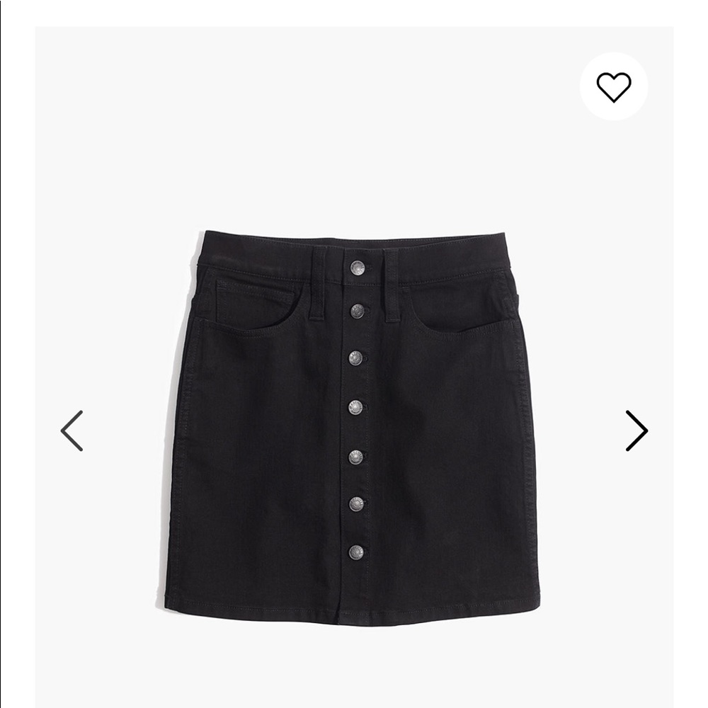 SOLD OUT Madewell Skirt! 🖤